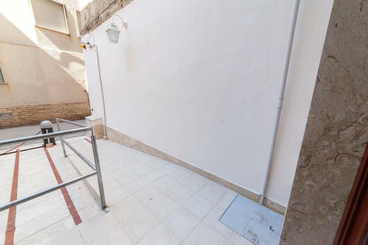 הוילה טרפאני Casa Vacanze Tridente מראה חיצוני תמונה